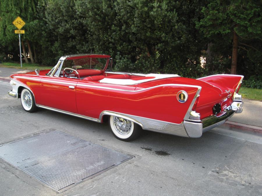  Plymouth Fury Convertible 1960 года  (фото 30 из 51)